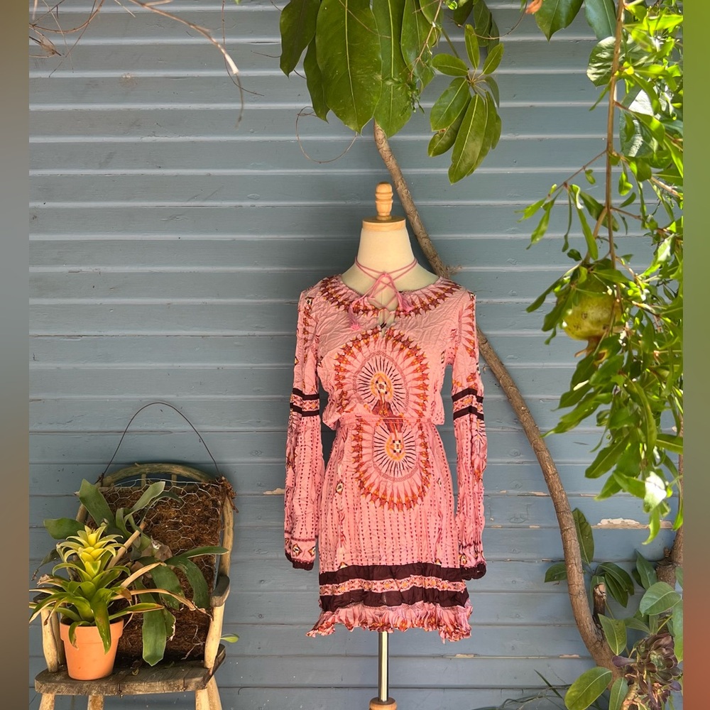 Chelsea & Violet Floral Pink and Black Top